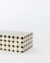 Load image into Gallery viewer, Grid Patterned Box