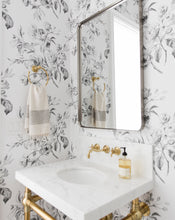 Load image into Gallery viewer, Walcott Hand Towel
