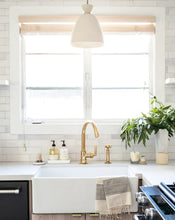 Load image into Gallery viewer, Walcott Hand Towel
