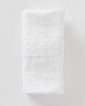 Load image into Gallery viewer, Winchester Linen Shams (Set of 2)
