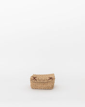 Load image into Gallery viewer, Woven Grass Box
