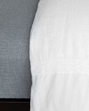Load image into Gallery viewer, Waverly Linen Blanket
