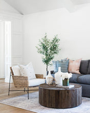 Load image into Gallery viewer, Hattie Chair

