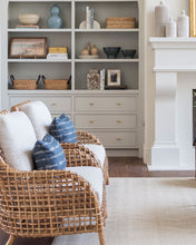 Load image into Gallery viewer, Solaine Chair
